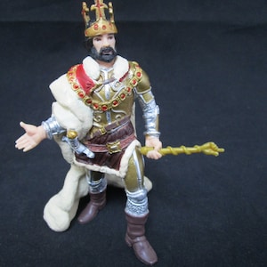 Medievil model king. toy soldier.