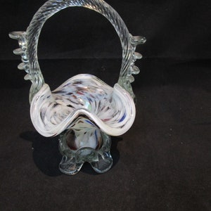 Vintage Italian Hand blown glass basket 7&#39;5&#39;&#39;