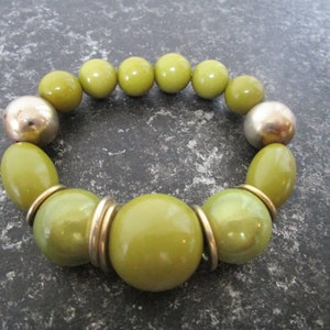 bracelet lime green and gold beads