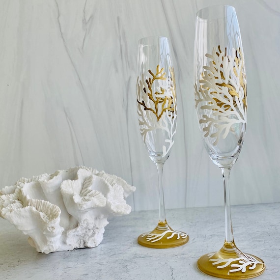 Wedding Champagne Flutes Bride and Groom Wedding Glasses Wedding Toasting Glasses Toasting Flutes Aqua and Coral