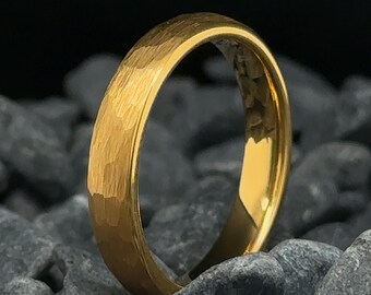 4mm Hammered Yellow Gold Tungsten Band - Men's and Women's Wedding Rings