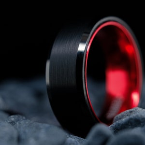 Black Tungsten Ring with Beveled Edge - 8mm High Polished Red Interior - Brushed Wedding Band for Women & Men
