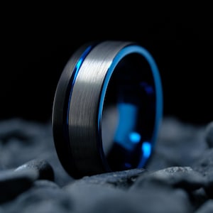 Schwarzer Wolfram Ehering - 8 mm Blau und Grau zweifarbiger Herrenring - Individuell einstellbar