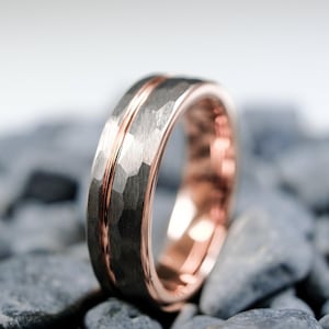 6mm Silver Hammered Tungsten Wedding Ring / Rose Gold Stripe & Interior - Men's Tungsten Band