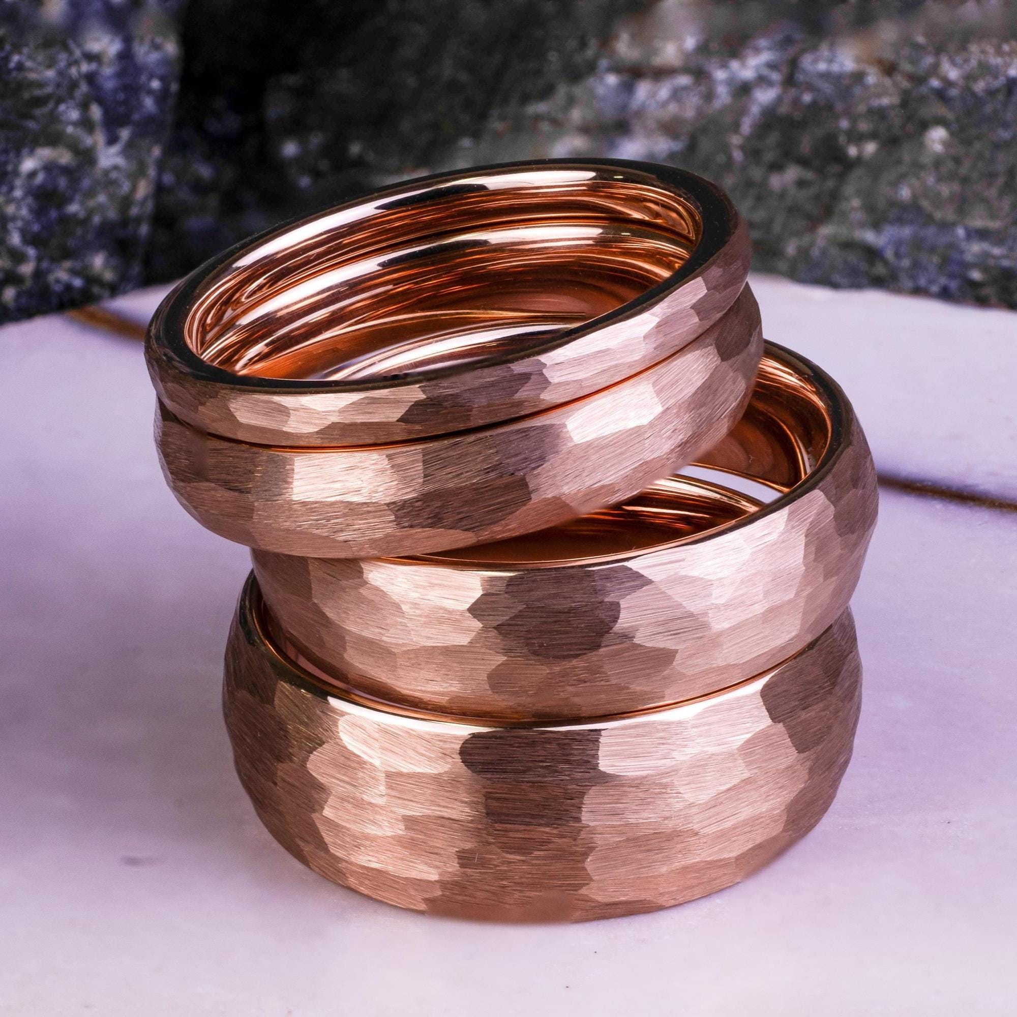 TUNGSTORY Anello in Tungsteno da Donna in Oro Rosa da 4mm con Sfaccettatura Larga Fedi Nuziali a Rombo Lucido Bordi a Gradini Fidanzamento Comfort Fit Taglia 11.5