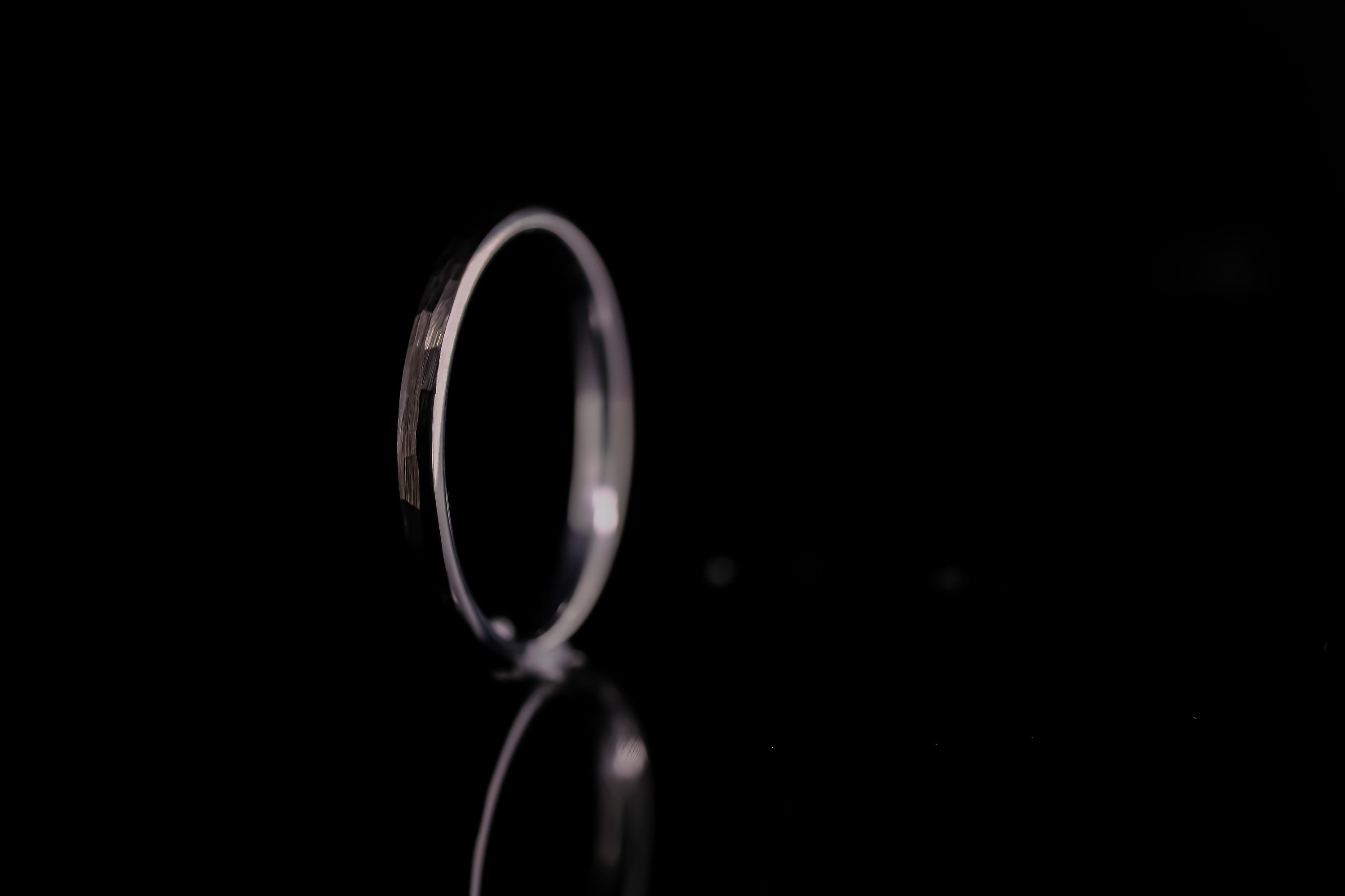 Set di anelli tricolore, fedi nuziali abbinate, set di anelli da uomo e da donna da 8 mm e 4 mm, anelli di fidanzamento in tungsteno nero argento e oro rosa - Italia