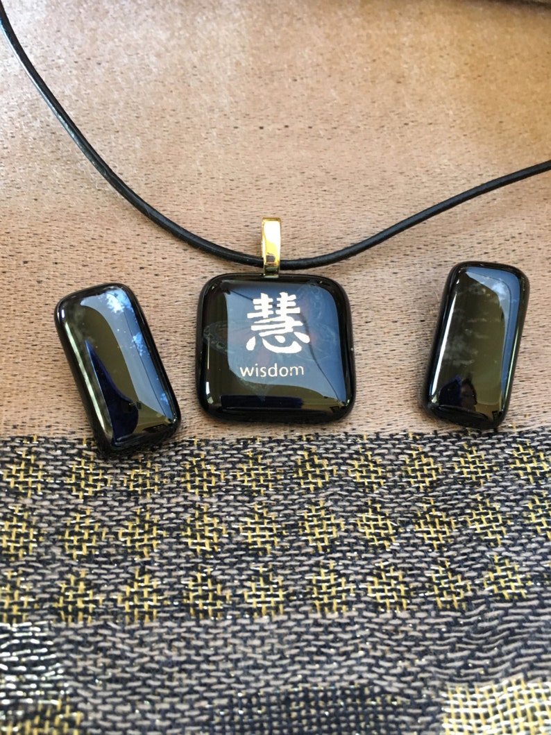 Black Wisdom Pendant Set with Gold Butterfly