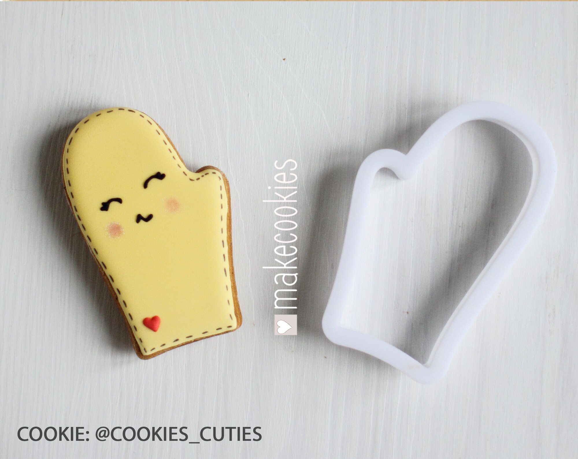 Apron / Oven Glove Cookie Cutter l Fondant cutter l Sharp Etsy