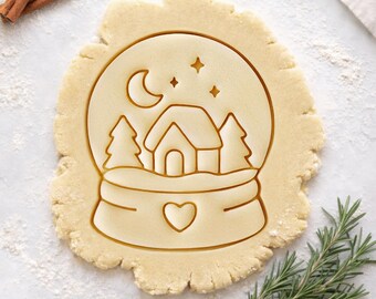 Snow Globe Cookie Cutter – Cozy Christmas Village at Night