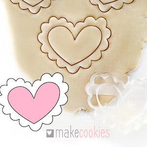 Scalloped Heart Cookie Cutter with Imprint, Valentine&#39;s Day Cookie Cutters
