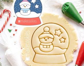 Christmas Snow Globe with Snowman Cookie Cutter: Baking, Fondant and DIY Clay gifts
