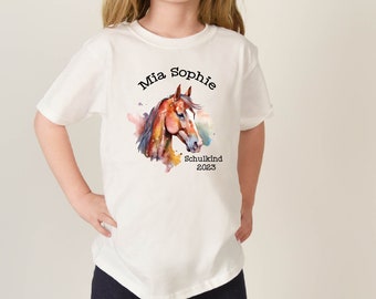 T-Shirt Horse Schoolchild 2024 with name and year for school enrollment gift