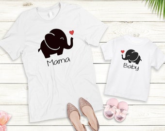 Photo de repassage ou T-Shirt Mama Mini Baby Elephant Set également avec le nom souhaité Statement Shirt