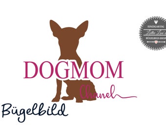 Photo de repassage Dogmom dog mom avec la race souhaitée et la chemise de déclaration de nom