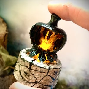 12th scale Ooak fire, which light up with led flickering realistic flames perfect for fairy, witch or dolls house