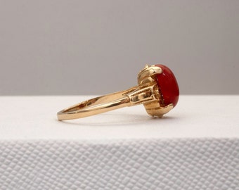 Vintage Red Coral 14K Yellow Gold Ring, Coral Gemstone Ring
