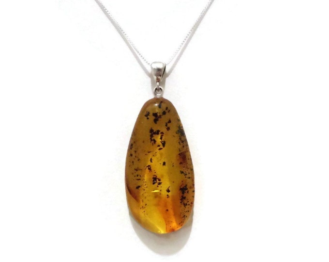 LIQUIDATION SALE! BALTIC Amber Pendant, Amber With Inclusion, 100% Natural Amber Pendant, Real Amber 9.1gr, Bernsteinkette