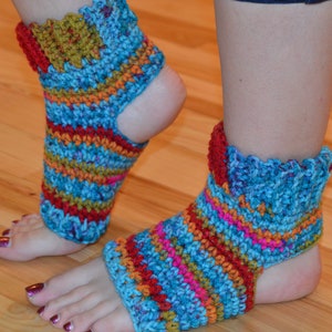 Kaleidoscope Crocheted Yoga/Pilates/Dance/Pedicure/Flip Flop/Spa Socks (THICK-AVERAGE SIZE)