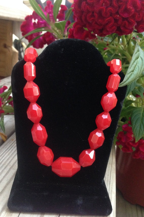 Cherry Red Faceted Bakelite Necklace