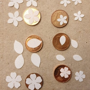 Hot cut fabric flower petals 25pcs made from stiffed fabric