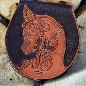 Early Medieval Leather BELT POUCH Bag, Historically Inspired Carving Gokstad Beast, Reenactment / Viking / LARP, Medium size image 2