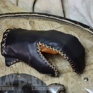 Guante vikingo de cuero para LUCHA DE CONTACTO COMPLETO, placas de acero y cubierta de cuero genuino, guante cubierto imagen 1