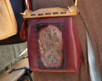 Bolso vikingo con asa de cuero y madera, bolso Hedeby Haithabu, tallado a mano "Dragón" Recreación medieval temprana / Vikingo / LARP Tamaño grande