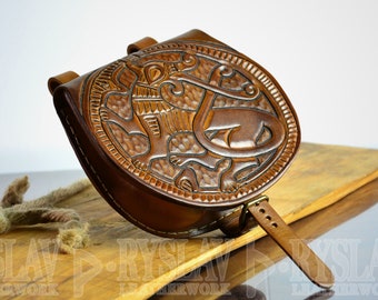 Bolso BELT POUCH de cuero medieval temprano, tallado históricamente inspirado "Lobo de la Isla de Man", recreación / vikingo / LARP, tamaño mediano