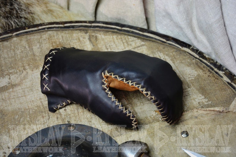 Guante vikingo de cuero para LUCHA DE CONTACTO COMPLETO, placas de acero y cubierta de cuero genuino, guante cubierto imagen 1