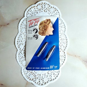NOS Aluminum Tip Top Tiny Curlers 2 on Display Card Vintage 40s & 50s Hair Style Tool, Retro Hair Style Tool, Hair Salon Curler  Hair Roller