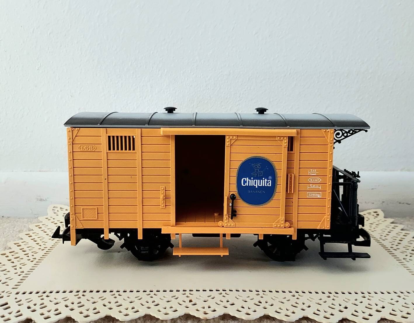 1970s LGB 4033 chiquita Banana car From LGB 20401 Freight set and