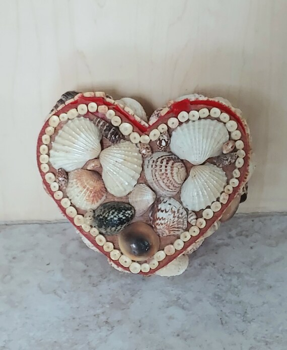 Vintage Shell Heart Trinket Box 5" x 4" * Sailors… - image 2