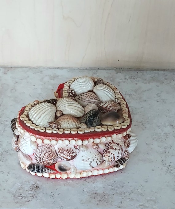 Vintage Shell Heart Trinket Box 5" x 4" * Sailors… - image 5