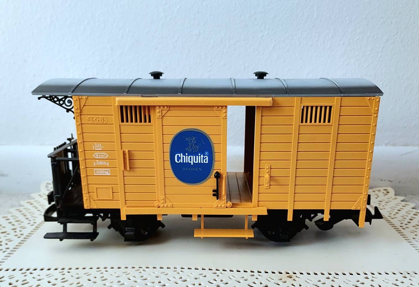 ✔️超レア✨L.G.B. マイクロミニ size 1 1970s LGB 4033 chiquita Banana car From LGB 20401 Freight set and