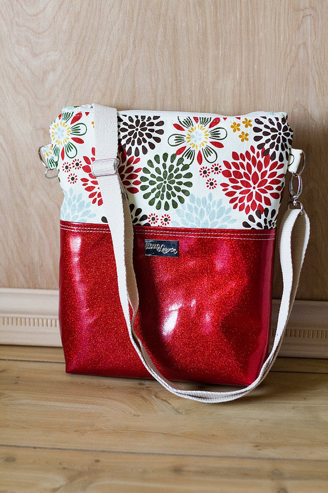 Totem Print Pattern Crossbody bags