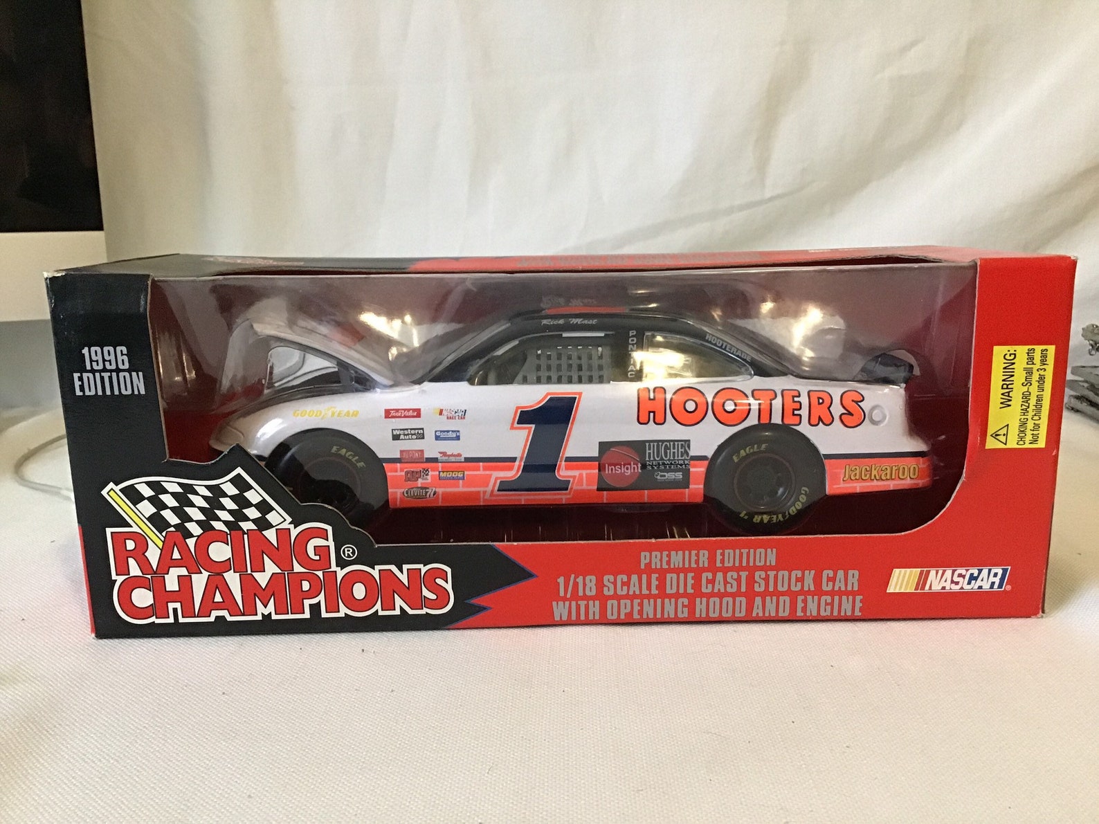 1 18 scale nascar diecast
