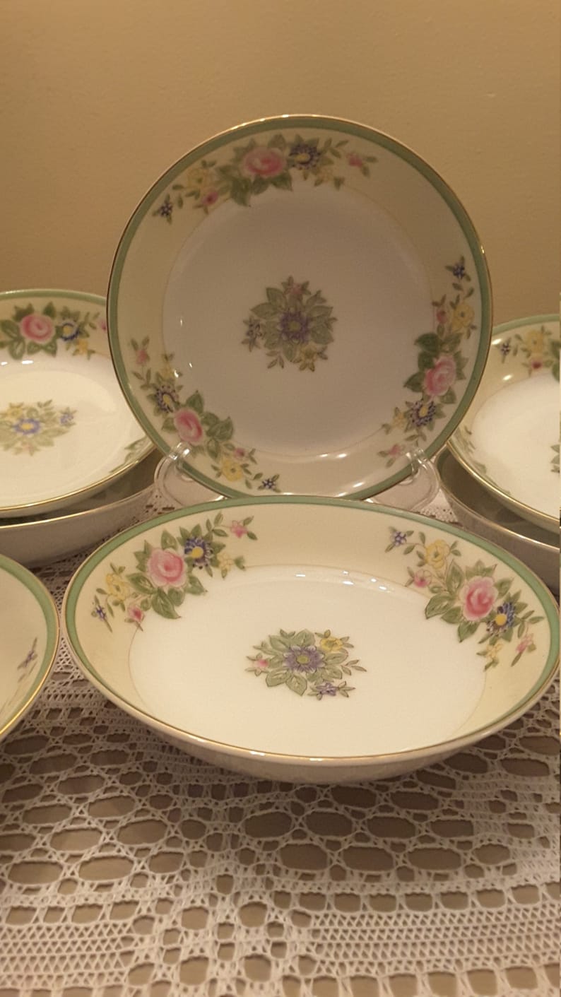 Roses and Gold Accent Vintage Set of 8 Made In Japan China Serving Bowls Salad Bowls Dessert Bowls With Yellow and Green Trim