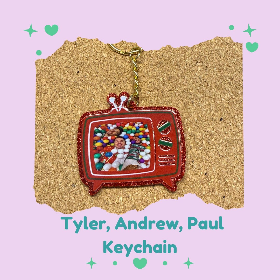 Tyler Hynes, Andrew Walker, Paul Campbell Christmas Movie Keychain ...