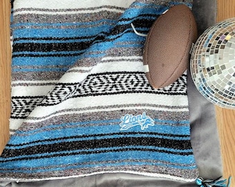 Detroit LIONS Large Size Mexican Serape with Minky Plush Backing. Tassel Blanket. Mexican Blanket. Boho Style Reworked Lions