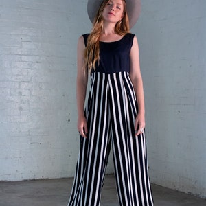 90's vintage navy and cream loose fit wide leg jumpsuit, one piece, romper, made in Canada, striped, size 10 AU image 3