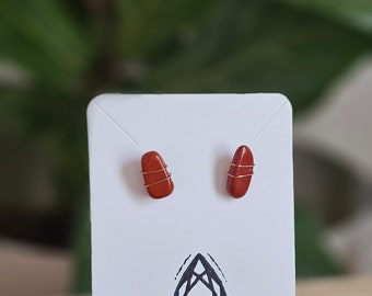 Small stone stud earrings
