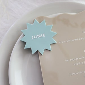 Acryl Tischkarten, Starburst Tischkarten, Laser Cut Ortsnamen, Laser Cut Namen, Hochzeit Tischkarten