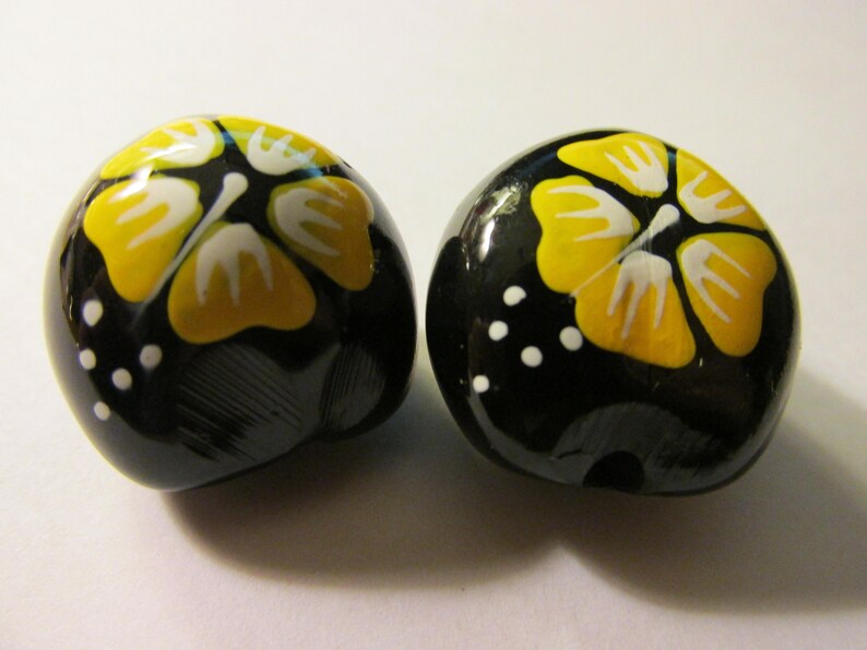Hawaiian Black Kukui Nuts Candle Nut Beads with Hand Painted | Etsy