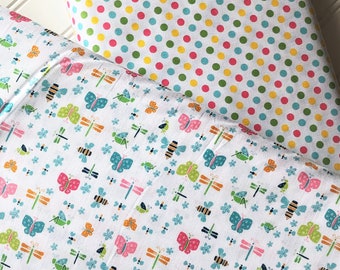 Butterfly-Play-Outside-White-Bees-Dragonflies-Bugs-Grasshoppers-Flowers-Riley-Blake-Designs-Cotton-Quilting-Fat-Quarters-Fabric-Bundles