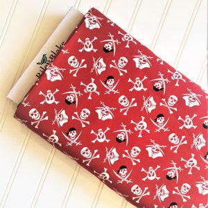 Pirate-Tales-Red-Skull-Crossbones-Swords-Nautical-Captain-Dead-Mans-Treasure-Riley-Blake-Designs-Cotton-Quilting-Fat-Quarter-Fabric-By-Yard