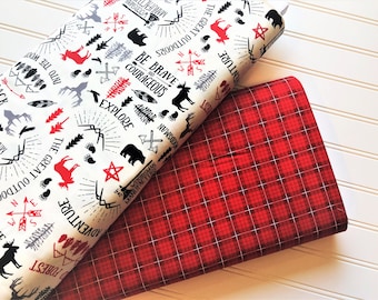Wild-At-Heart-Cream-Black-Bears-Moose-Tracks-Lumber-Jack-Forest-Riley-Blake-Designs-Cotton-Quilting-Fat-Quarters-Fabric-By-The-Yard-Bundles
