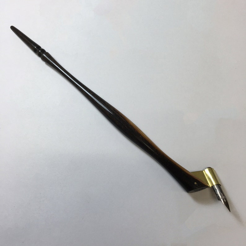 Texas Ebony oblique pen holder
