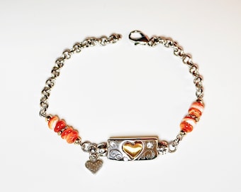 Vintage Heart Chain Bracelet Saying, "Let Your Spirit Light The Way"