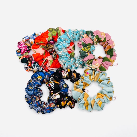 Hollyz luxurious Silk Scrunchie