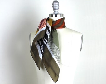 Monaco Monte Carlo Equestrian Scarf Brown/gold 60x12 Made in  display picture 2